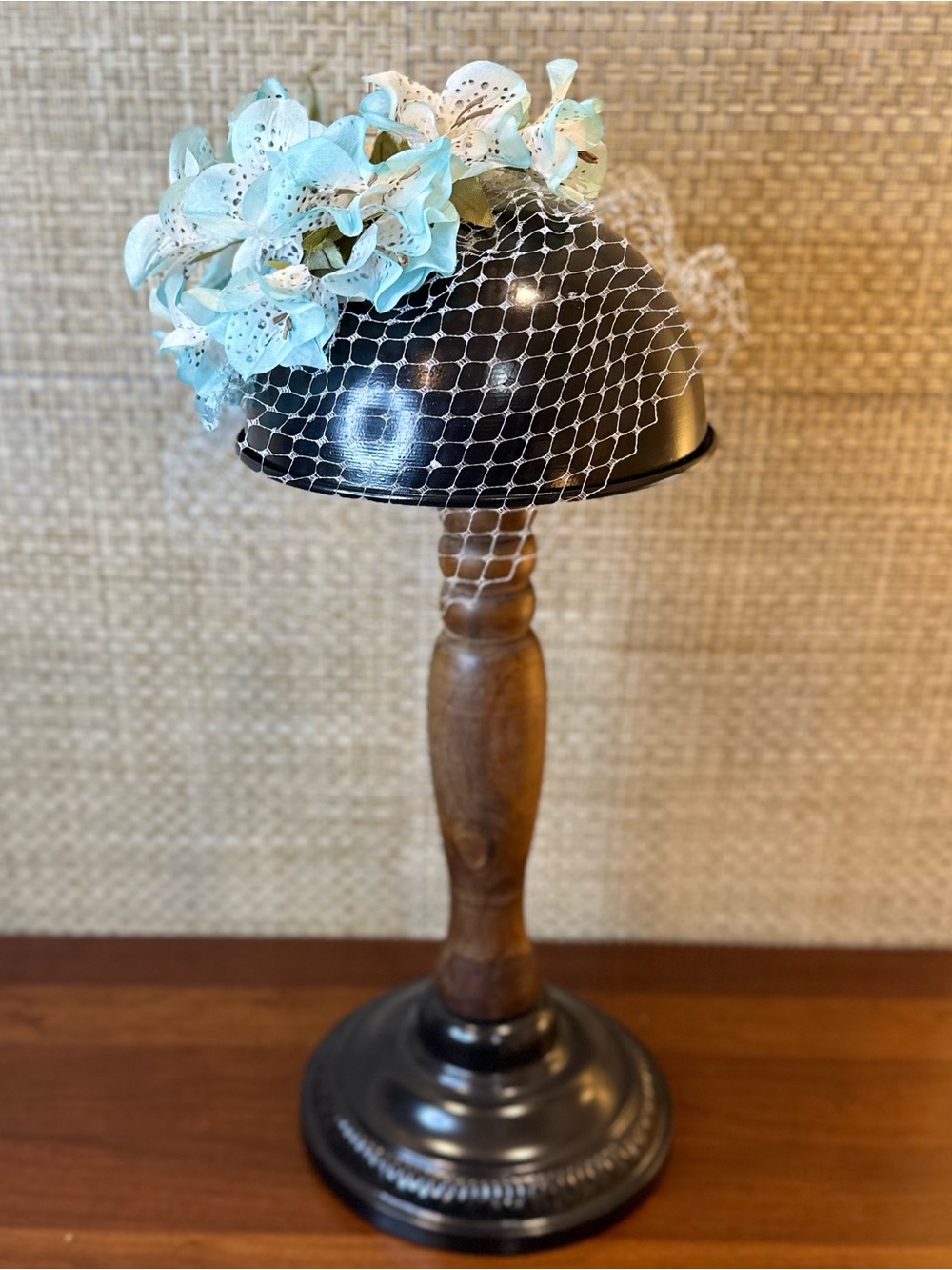 VTG 1950s Evelyn Varon Exclusive Floral Fascinator Hat Blue Lily Birdcage Veil